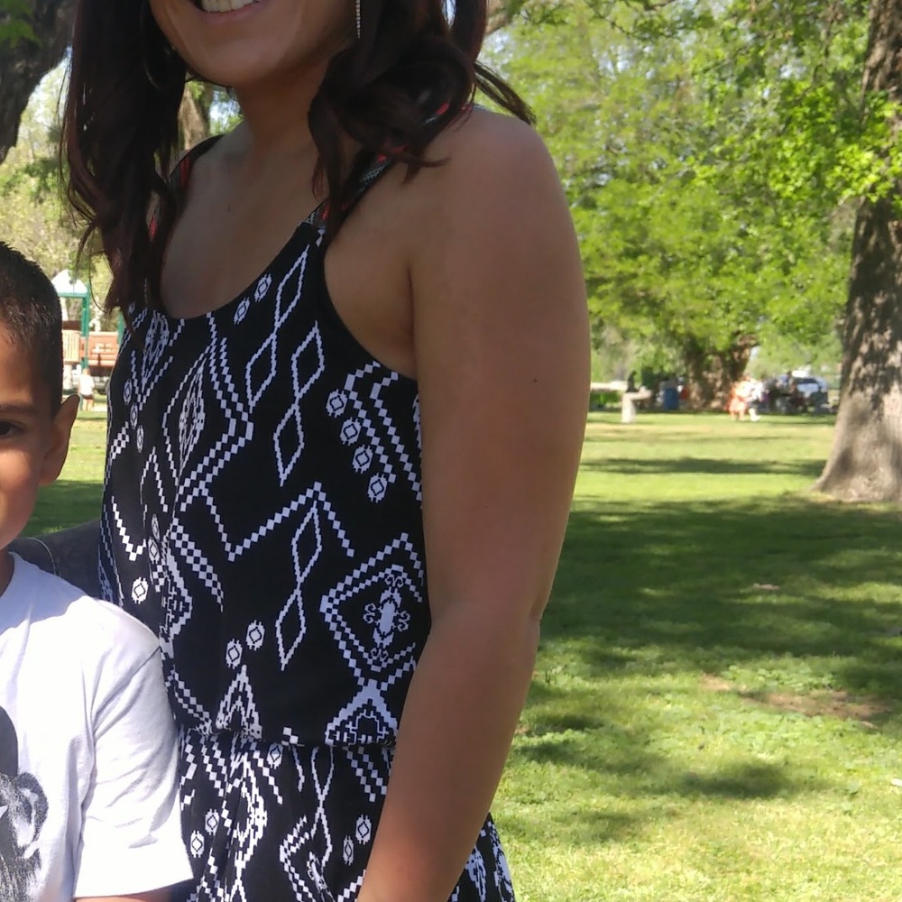 Romper - Picture 3 of 4